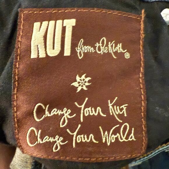 Kut from the Kloth Katy boyfriend jeans size 2 - Picture 11 of 12